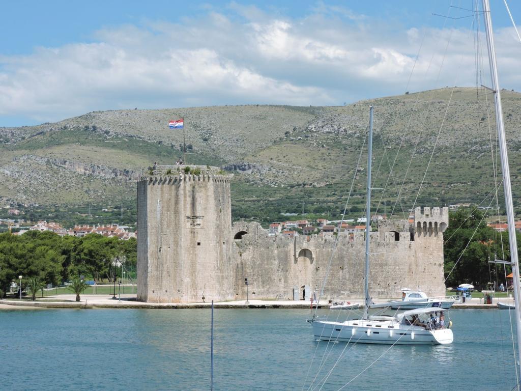 Hostel Marina Trogir Habitación foto